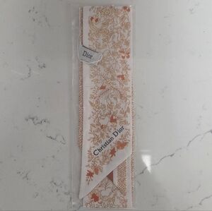 Elegant Orange and White Floral Scarf